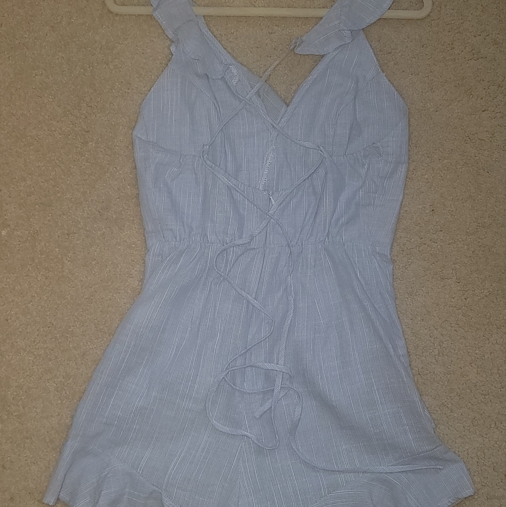 Ruffle Romper - Picture 3 of 3